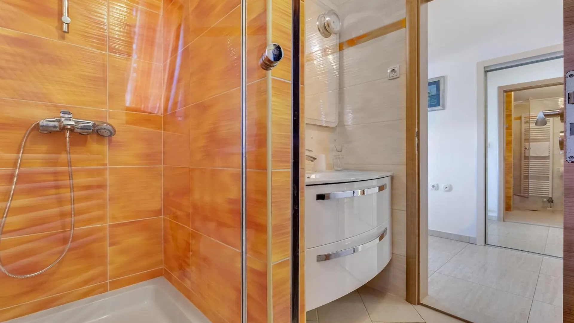 Apartman Dina زادار 0*,  كرواتيا